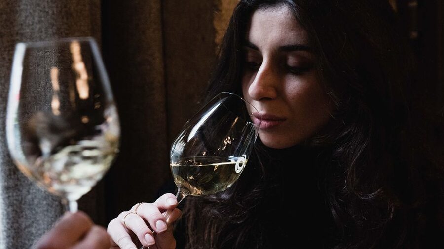 Paris: Dinner with Customized Wine Selection - The opening conversation with your sommelier