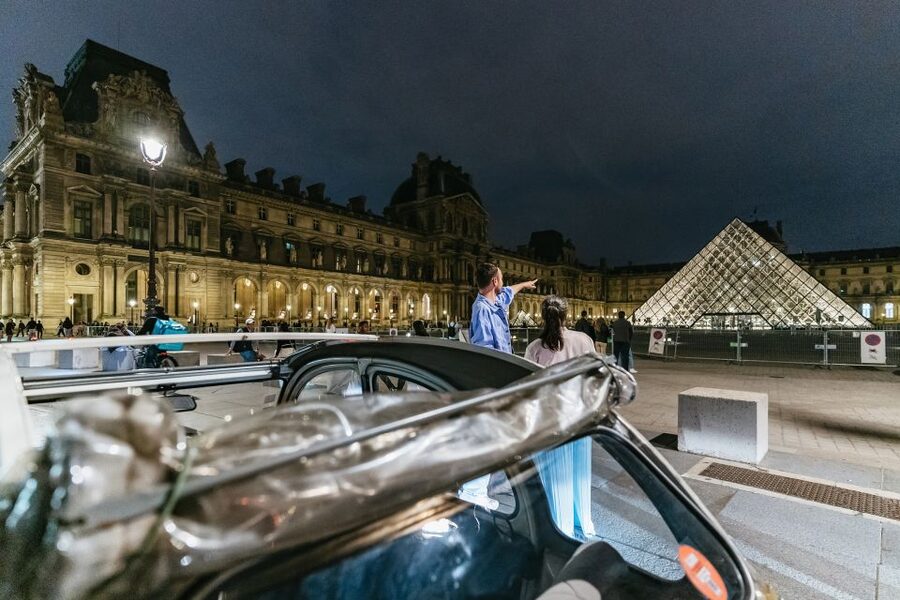 Paris: Discover Paris by Night in a Vintage Car with a Local - Key things to know before booking