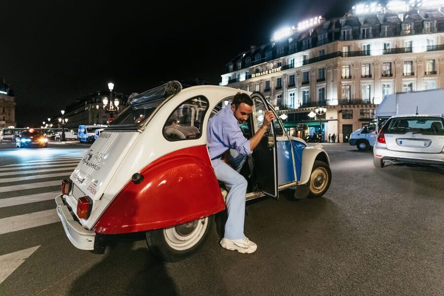 Paris: Discover Paris by Night in a Vintage Car with a Local - Montmartre, Sacre Coeur, and quieter corners