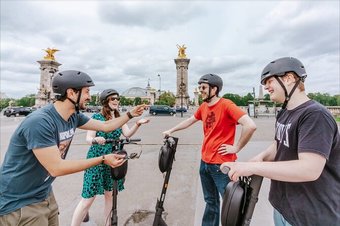 Paris E-Scooter Tour with fun & informative guide (small groups) - The Seine, Pont Alexandre III, and grand Paris