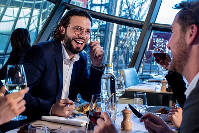 Paris Earliest Lunch at Eiffel Tower Madame Brasserie Restaurant - Choosing between the view and the dining room