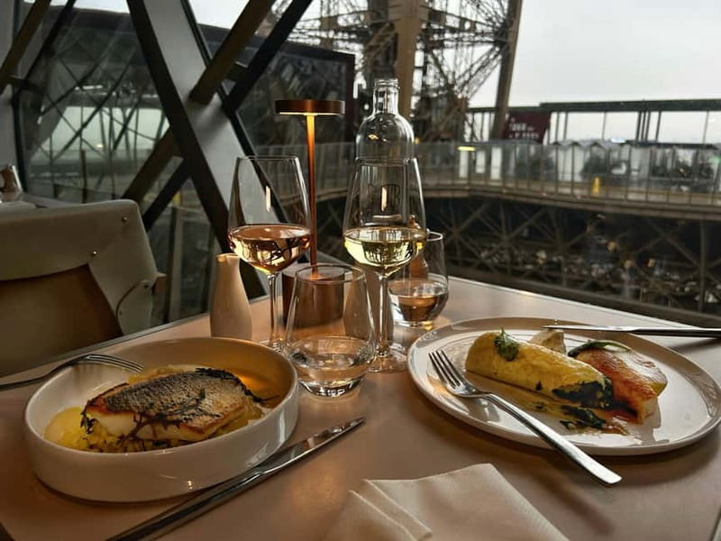 Paris: Early Dinner at Madame Brasserie in the Eiffel Tower - Two dining areas, two different views