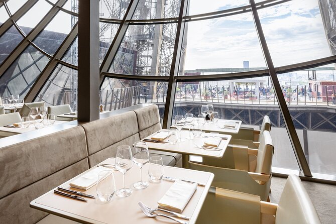 Paris Early Evening Dinner at Eiffel Tower's Madame Brasserie - The views and the importance of your table