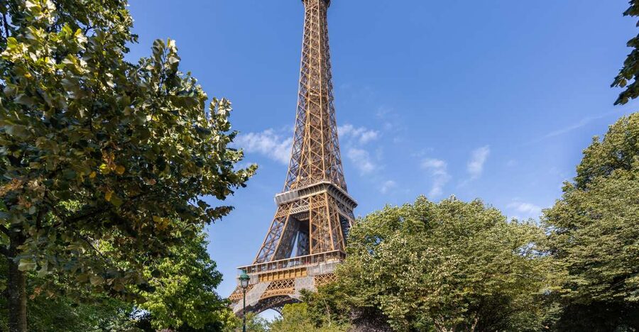 Paris: Eiffel Tower 2nd Floor or Summit Access - Choosing the summit ticket