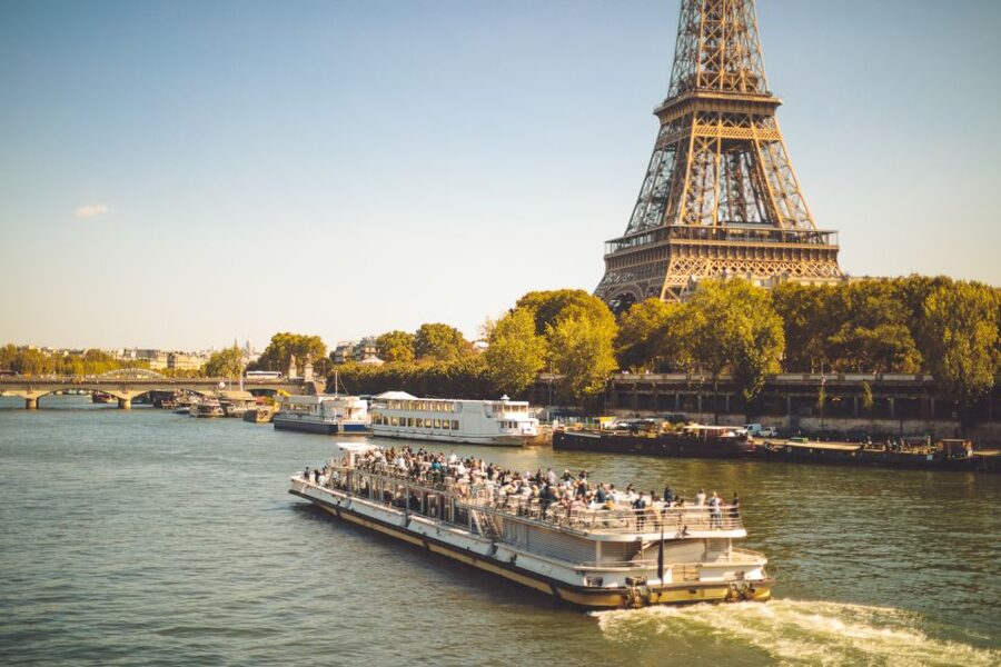 Paris: Eiffel Tower Access and Seine River Cruise - The cruise audio guide has mixed value