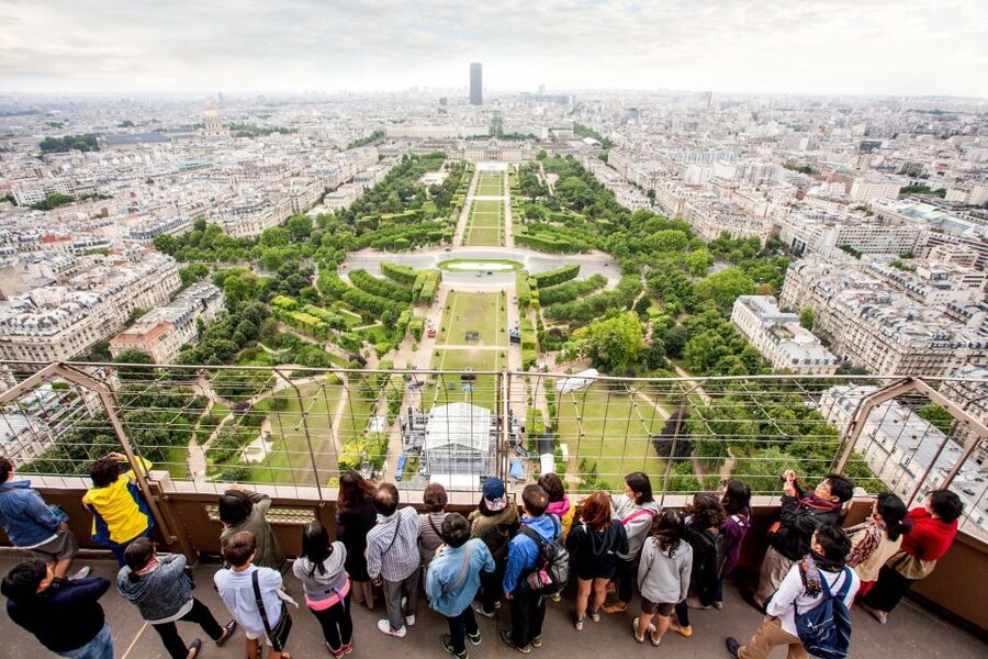 Paris: Eiffel Tower Access by Elevator & Seine River Cruise - Taking the one-hour Seine cruise