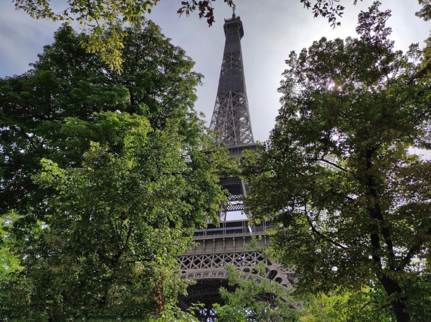 Paris: Eiffel Tower Entry Ticket with Optional Summit Access - Reaching the second floor