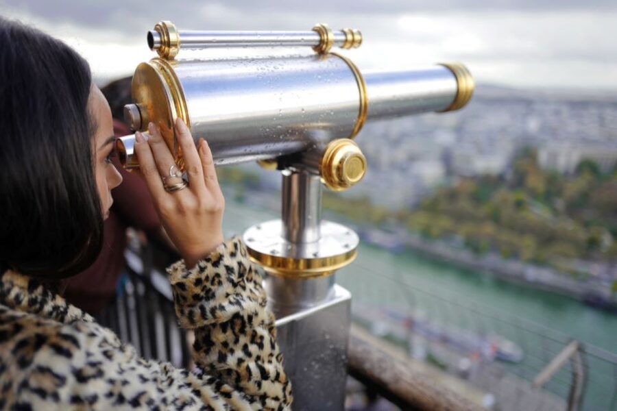 Paris: Eiffel Tower Entry Ticket with Optional Summit Access - How much time to allow