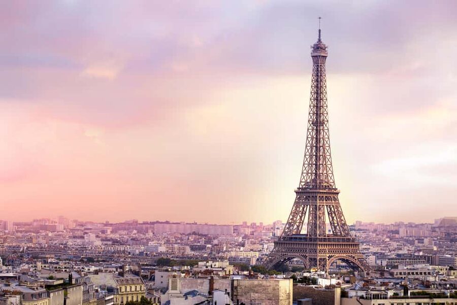 Paris: Eiffel Tower Fully Guided Tour with Summit Option - Practical tips for a smoother visit