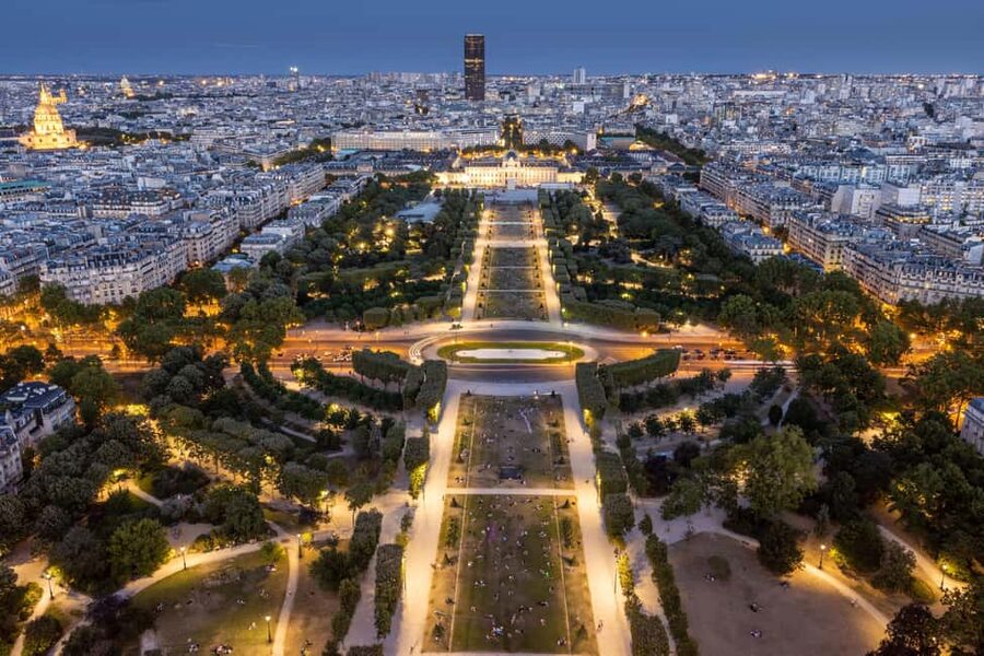 Paris: Eiffel Tower Guided Tour|Summit & second floor access - The ground-level story of Gustave Eiffel