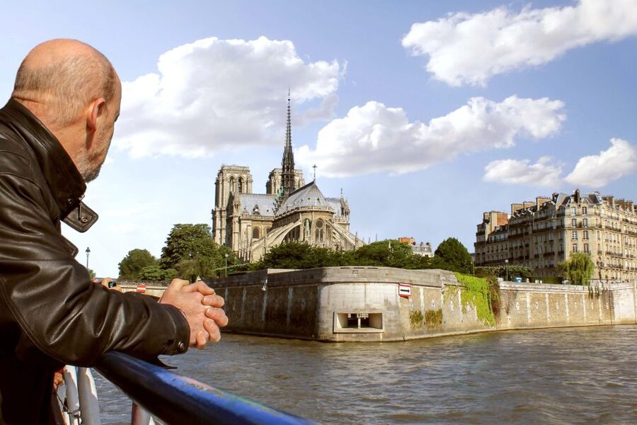 Paris: Eiffel Tower Hosted Tour, Seine Cruise and City Tour - How much value do you get for $116?