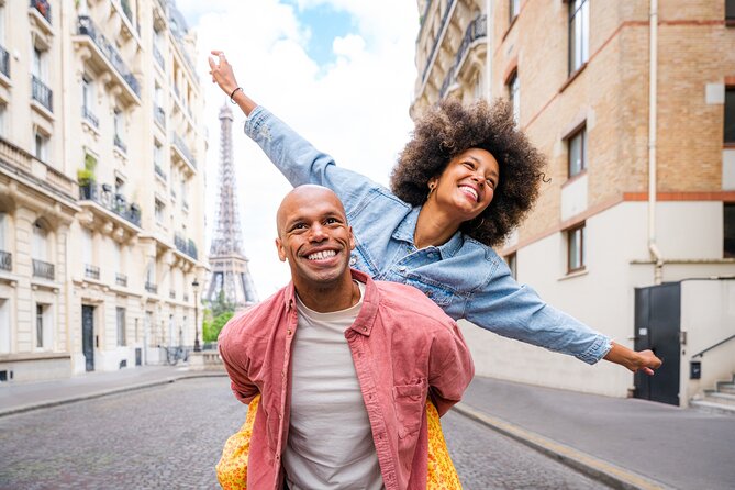 Paris: Eiffel Tower Photo Shoot - Value at $35.09 Per Group of Two