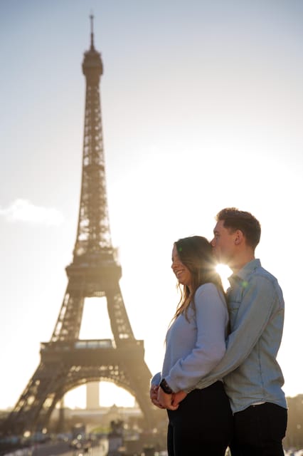 Paris: Eiffel Tower Photoshoot with a Professional - Best uses for couples, families, and solo portraits