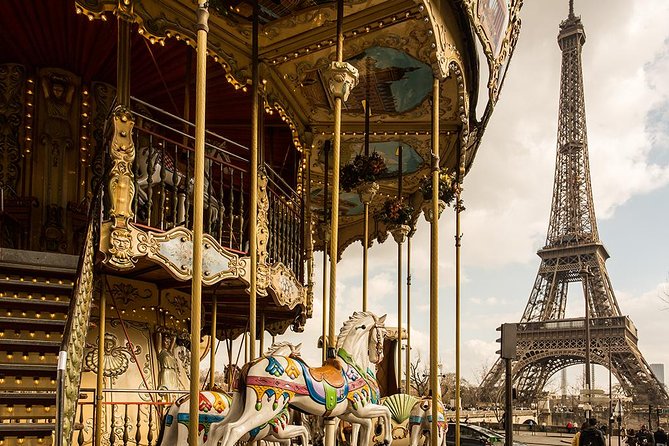 Paris: Eiffel Tower Summit Access - Small details that can make the visit better