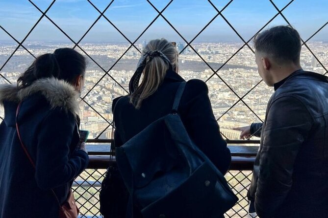 Paris: Eiffel Tower Summit Small-Group Guided Tour Max 6 People - Is $140.11 a fair price?