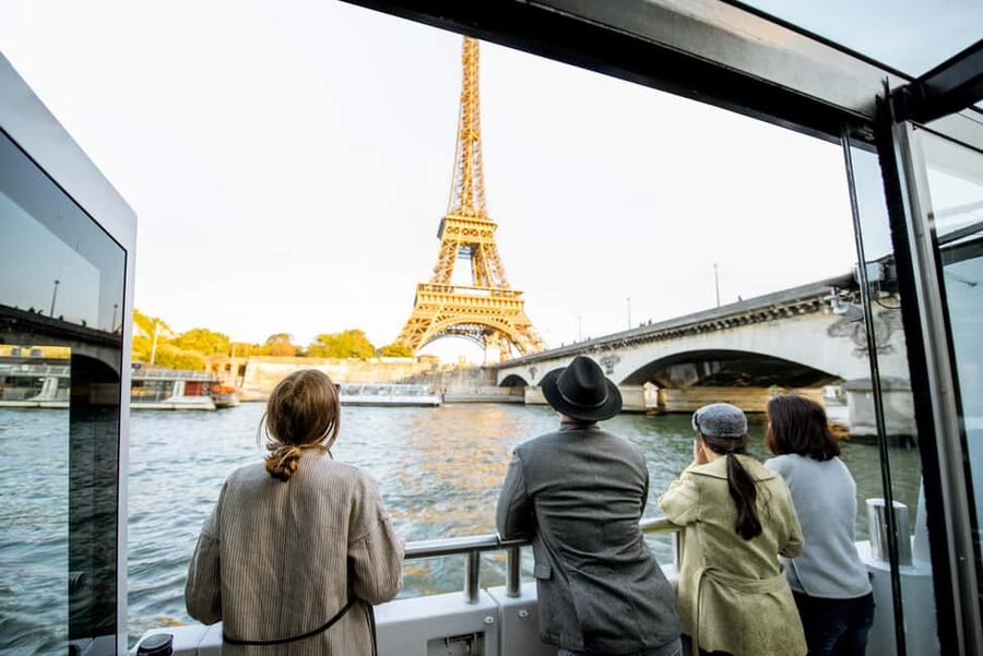 Paris: Eiffel Tower Tour & Seine River Cruise Tour - Key Points Before You Book