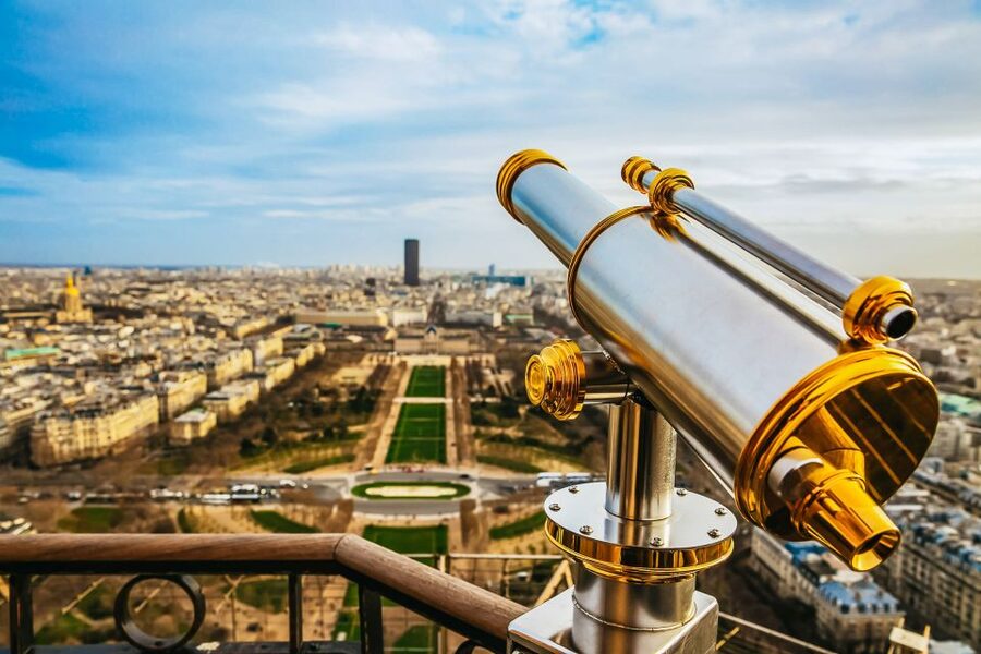 Paris: Eiffel Tower Tour with Summit or 2nd Floor Access - Reaching the Eiffel Tower with ticket help