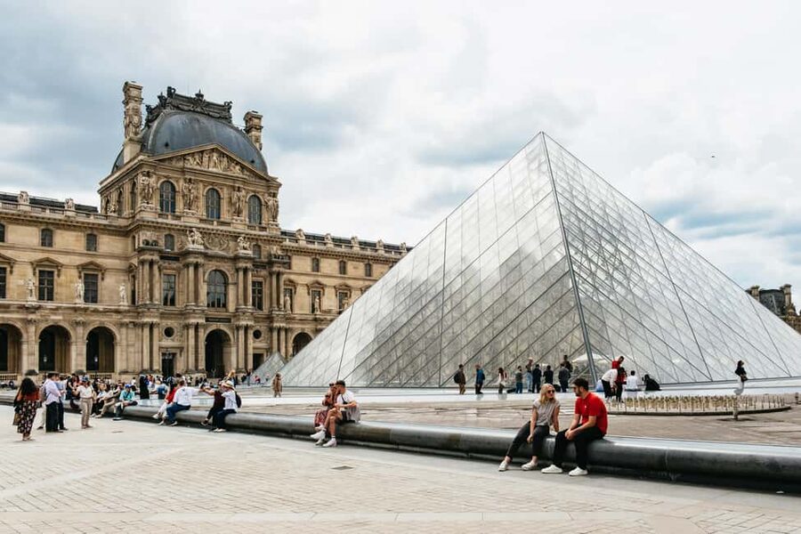 Paris: Emily TV Show Locations Guided Walking Tour - Cour du Commerce Saint-André and an old Paris passage
