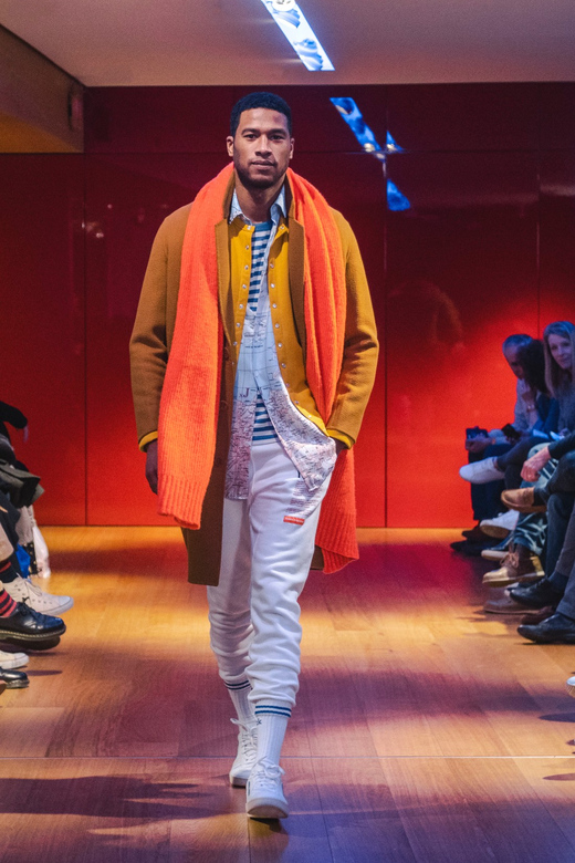 Paris: Fashion Show at Galeries Lafayette Haussmann - Is $29 a fair price?