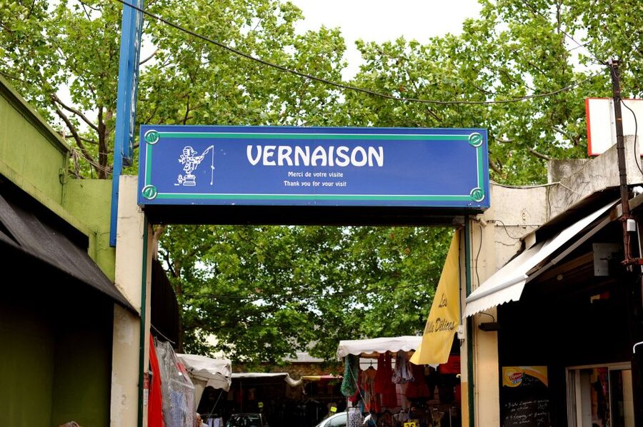 Paris: Flea Market Insider's Tour in Extra-Small Group - Saint-Ouen in the First 30 Minutes