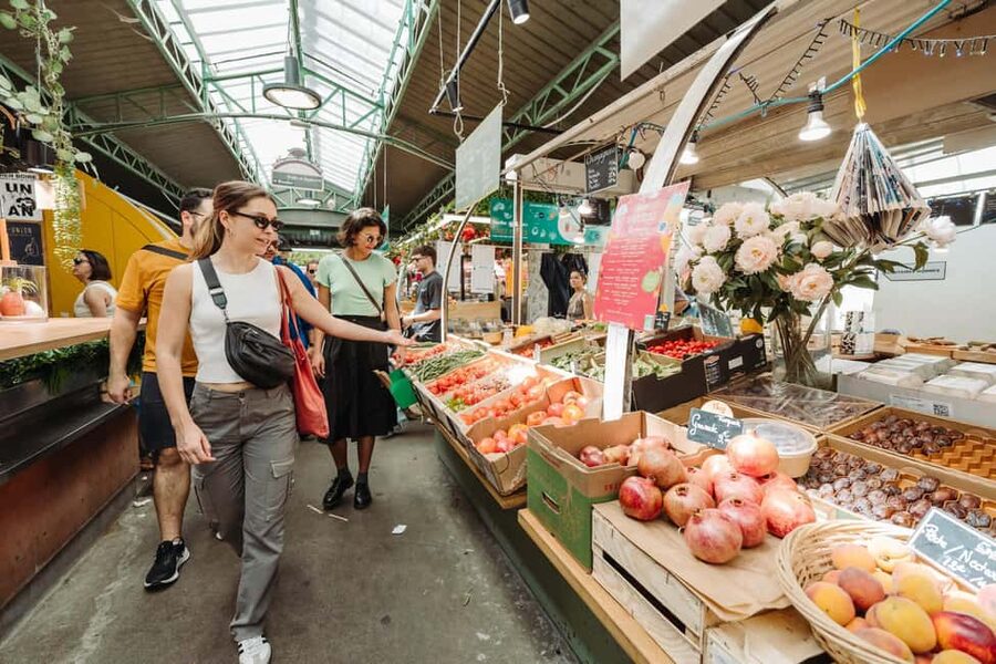Paris: Food and Wine Tasting Walking Tour in Le Marais - Why this Le Marais route works so well