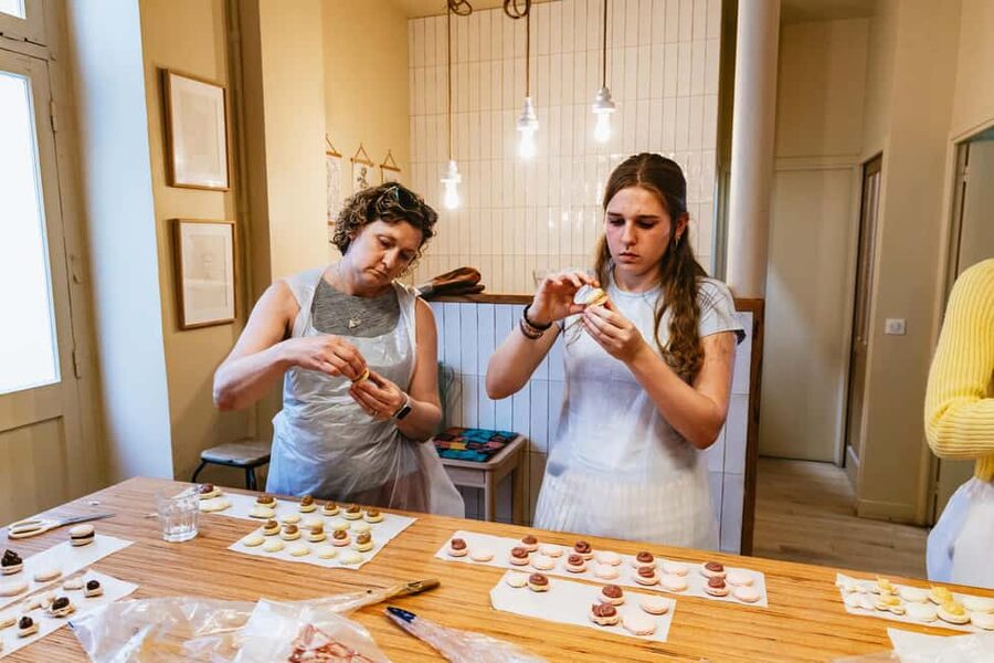 Paris: French Macaron Culinary Class with a Chef - Your box of macarons is the best souvenir
