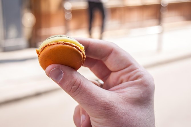 Paris French Macarons Small Group Baking Class with a Chef - What the chefs add to the experience