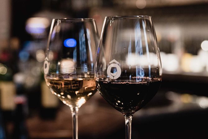 Paris French Wine Tasting 3-Course Dinner - Champagne opens the three-course meal