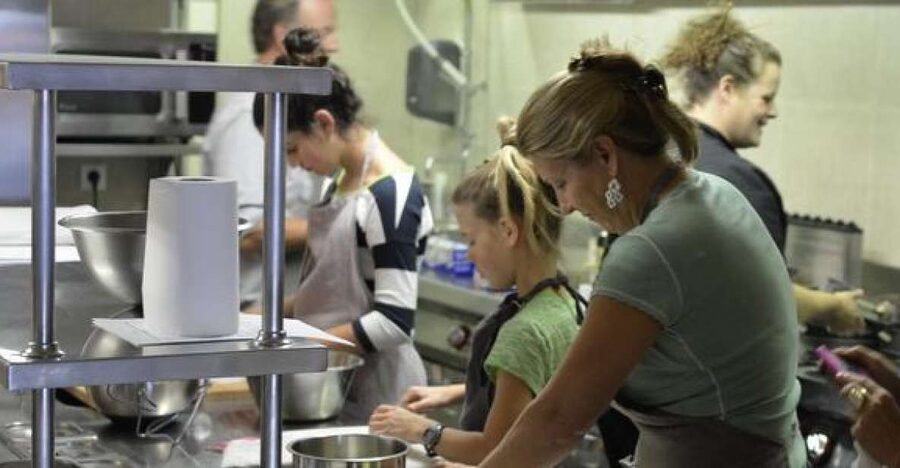 Paris: Full-Day Cooking Class, Market Tour and Lunch - Starting with coffee and a croissant at 9:00