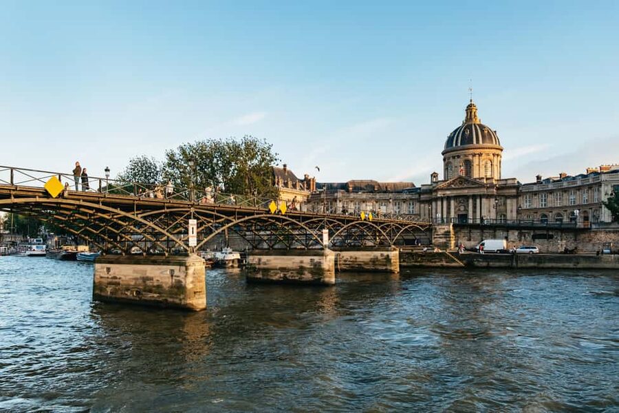 Paris: Gourmet Dinner Cruise on Seine River with Live Music - Is $69 a fair price?