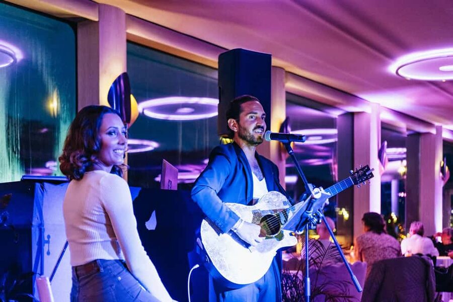 Paris: Gourmet Dinner Cruise on Seine River with Live Music - A boat built for views, dinner, and dancing