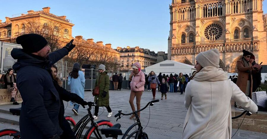 Paris: Guided City Highlights Bike Tour - Key points to know before booking