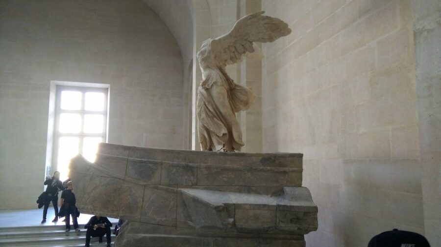 Paris: Guided Louvre Museum Tour with Optional Entry Ticket - Key points to know before booking