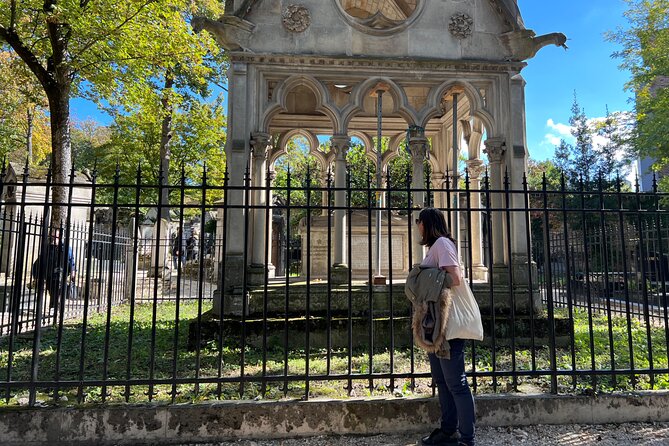 Paris: Haunted Père Lachaise Cemetery Guided Tour - Allan Kardec and the Cemetery’s Stranger Traditions