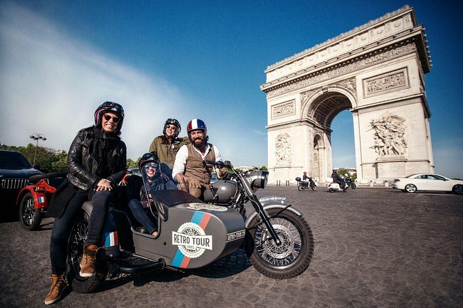 Paris Highlights city tour on a vintage Sidecar Motorcycle - Luxembourg, Saint-Germain, and classic café Paris