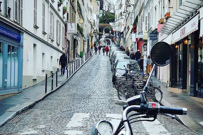 Paris Highlights: Half Day Private Walking Tour - What the $423.44 group price really buys