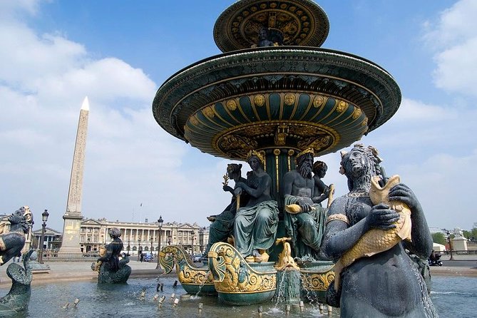 Paris Highlights Immersive Coach Tour - What this Paris coach tour is really for