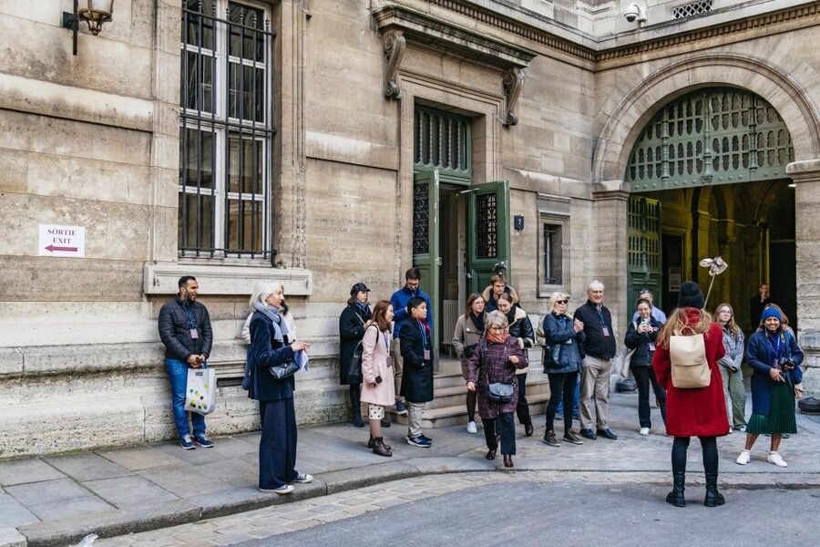 Paris: Ile de la Cité Walking Tour with Sainte-Chapelle - Is $85 a good deal?