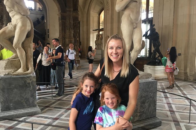 Paris Kids and Families Private Louvre Tour - Mona Lisa, Venus de Milo, and the famous first stops