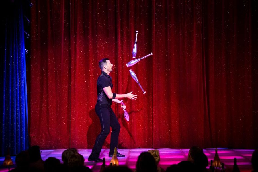 Paris: La Nouvelle Eve Cabaret Dinner Show - Should you book La Nouvelle Eve?
