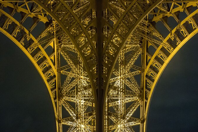 Paris Late Dinner at Eiffel Tower's Madame Brasserie Restaurant - Is $184.42 a fair price?