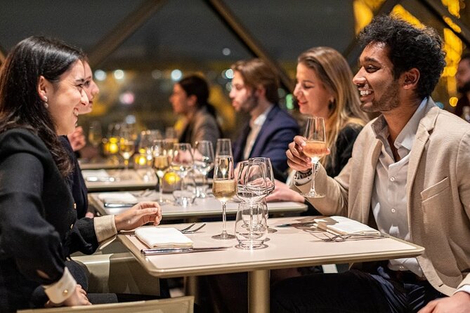 Paris Late Dinner at Eiffel Tower's Madame Brasserie Restaurant - What is included, and what is not