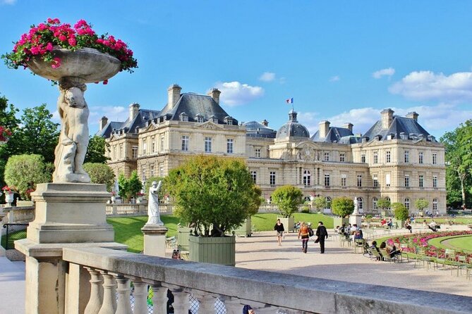 Paris Latin Quarter Walking Tour plus Seine River Cruise Option - Five things to know before you book