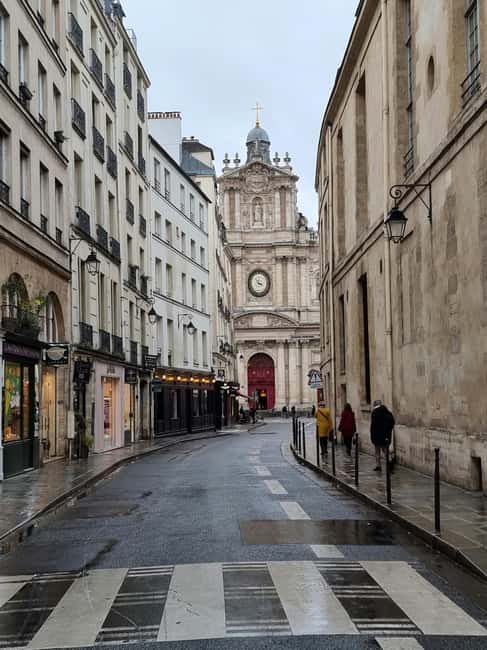 Paris Le Marais Food Tour: Full Traditional French Feast - Group size, pace, and practical comfort