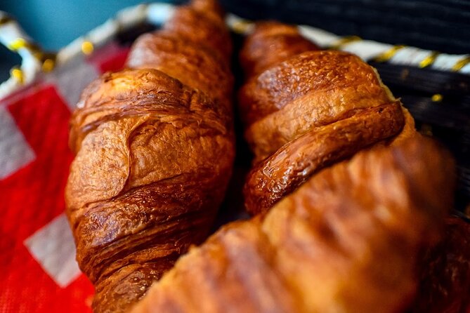 Paris Le Marais Food Tour With 10+ Tastings, Cheese, Wine & More - Cheese, bread, and wine at Paris’s oldest covered market
