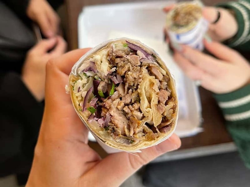 Paris: Le Marais Guided Food Tour with Tastings - What the guide adds beyond the food