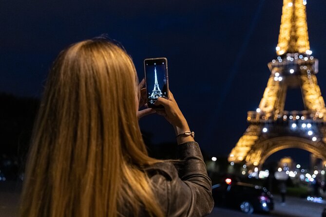 Paris Lights Evening Bus Tour with Eiffel Tower Summit Option - The Louvre, Hôtel de Ville, and the Seine