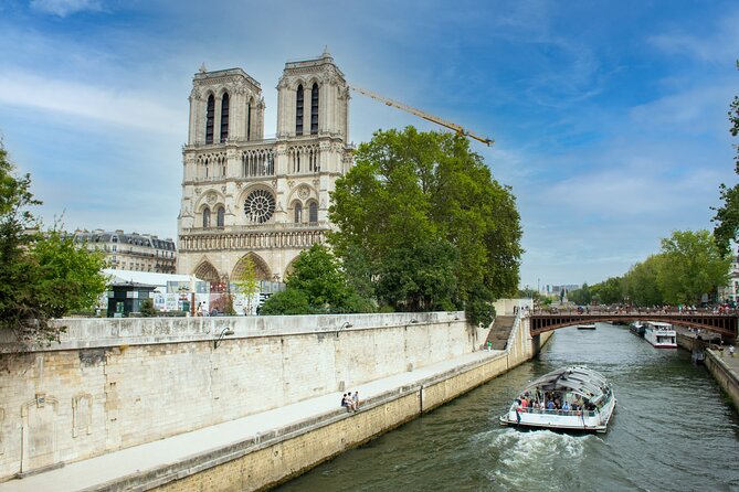Paris Like a Local: Full-Day Custom Tour with Private Guide - A quick Eiffel Tower view, not a tower visit