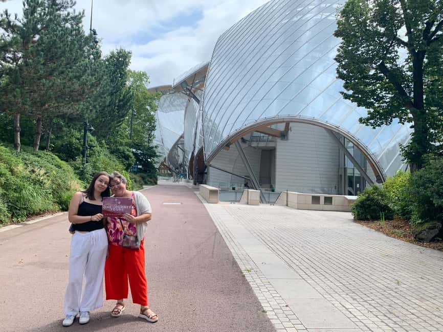 Paris: Louis Vuitton Foundation Exterior Tour with Entry - Using the separate entrance at the Foundation