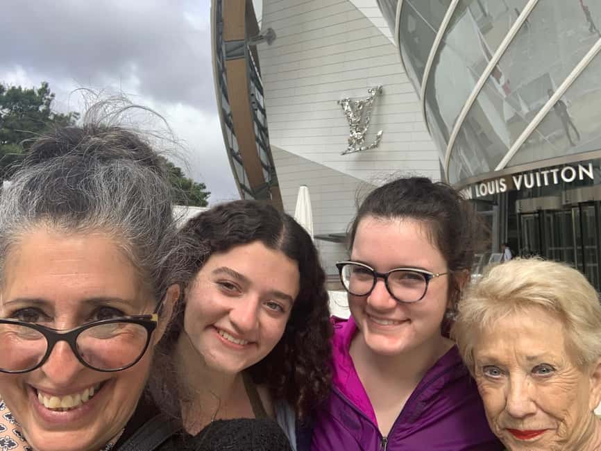 Paris: Louis Vuitton Foundation Exterior Tour with Entry - Finding Le Séquoia Café near Metro Les Sablons
